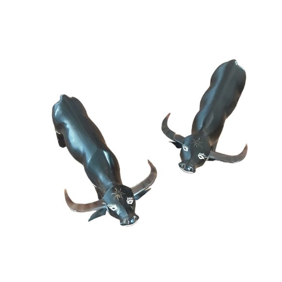 Unmarked Other - Set Of 2 Vintage Hand Carved Wooden Long Horned Oxen Bulls Figurines